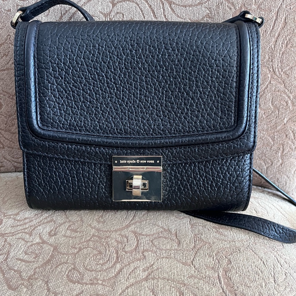 Black Kate Spade Crossbody Purse